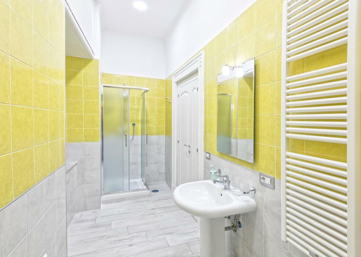 B&B Rest A Napoli Ngoại thất bức ảnh